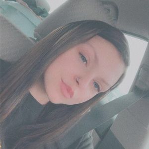 Meet your Posher, Breanna